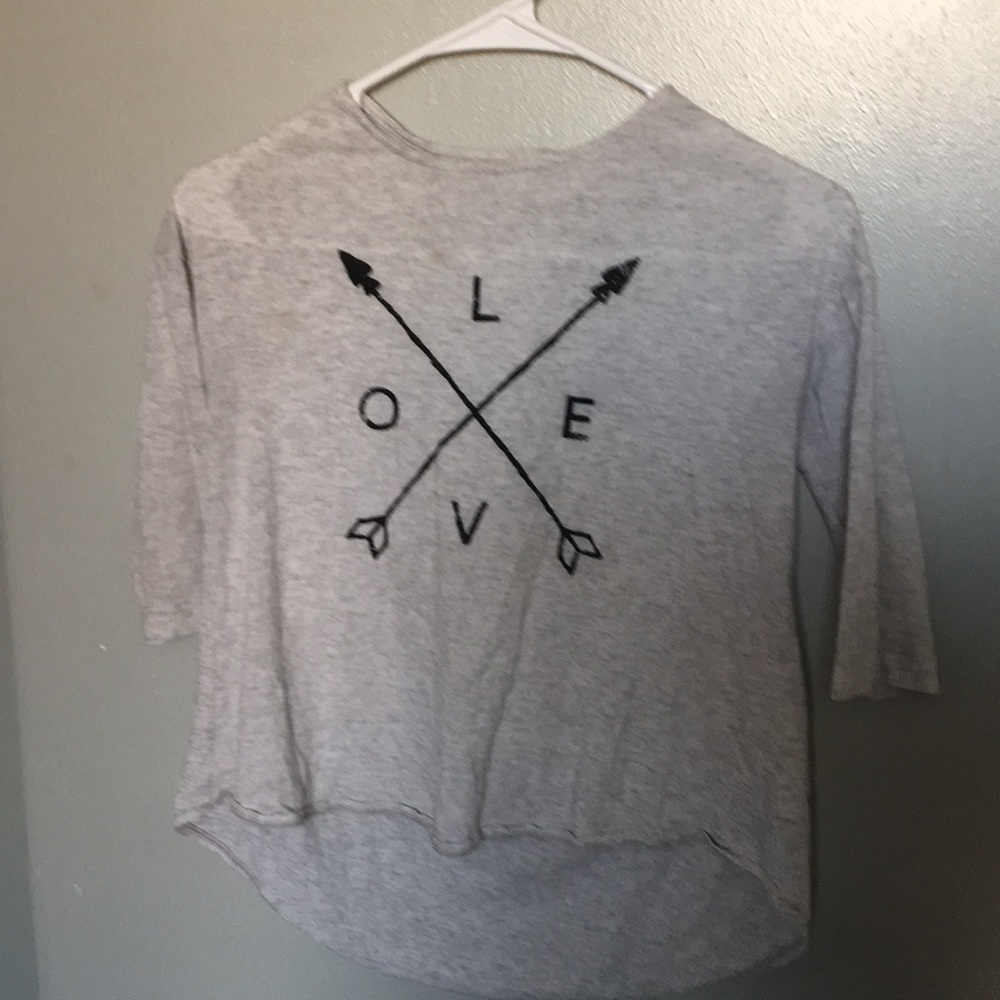 Quarter sleeve tee